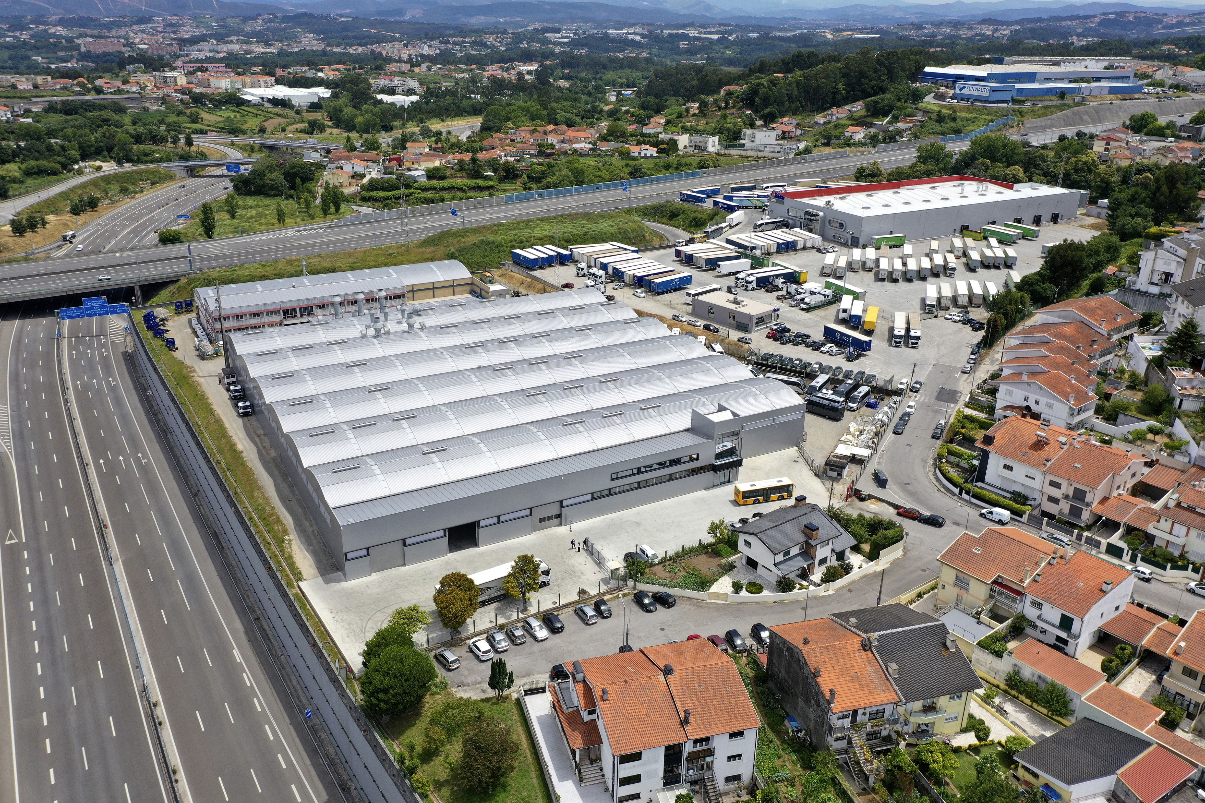 UNVI moves new Volvo coach