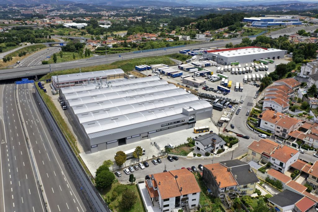 UNVI moves new Volvo coach