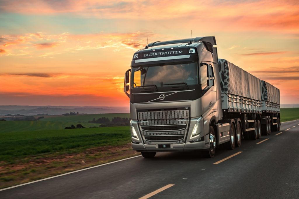 Volvo alcança liderança absoluta em caminhões pesados no Brasil em 2021