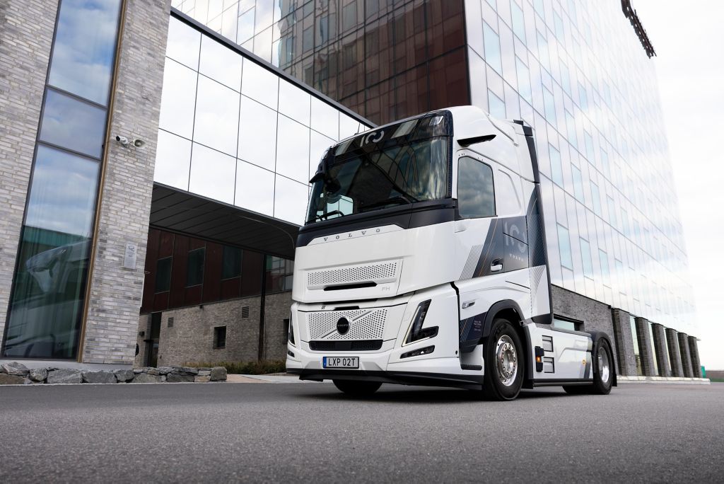 Volvo releases special edition truck to celebrate its 100-year anniversary