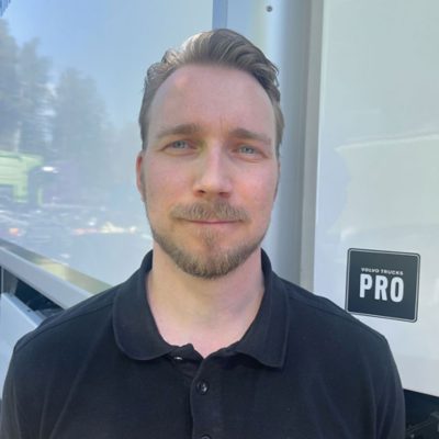 Petteri Luode, Volvo Trucks kuorma-automyyjä
