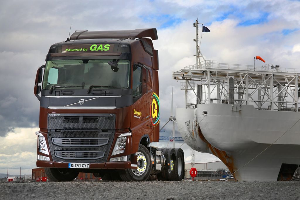 New Gregory Distribution tractor units powered by Gas