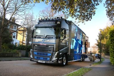 James Removals has acquired a Volvo FH 460 Globetrotter XL 6x2 rear-steer rigid.