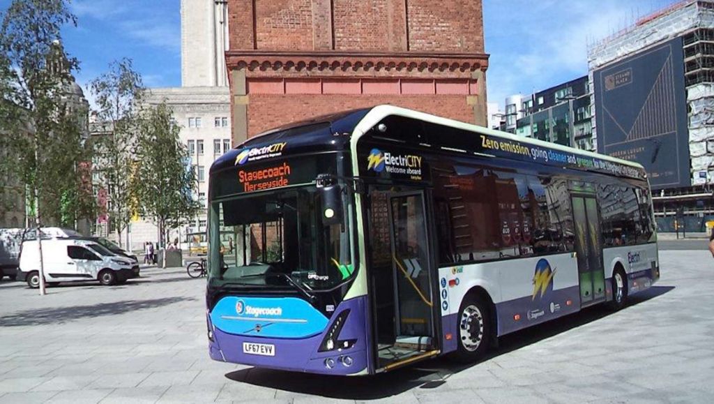 E-Bus-launch-Liverpool