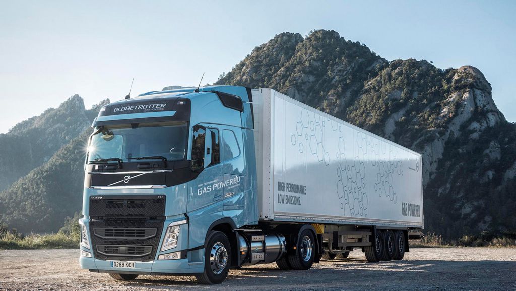 Il Volvo FH GNL garantisce le stesse performance del Volvo FH diesel, ma con una riduzione dal 20 al 100% delle emissioni di CO2.