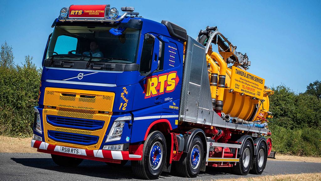 FH13 8x4 rigid tanker to its all-Volvo fleet