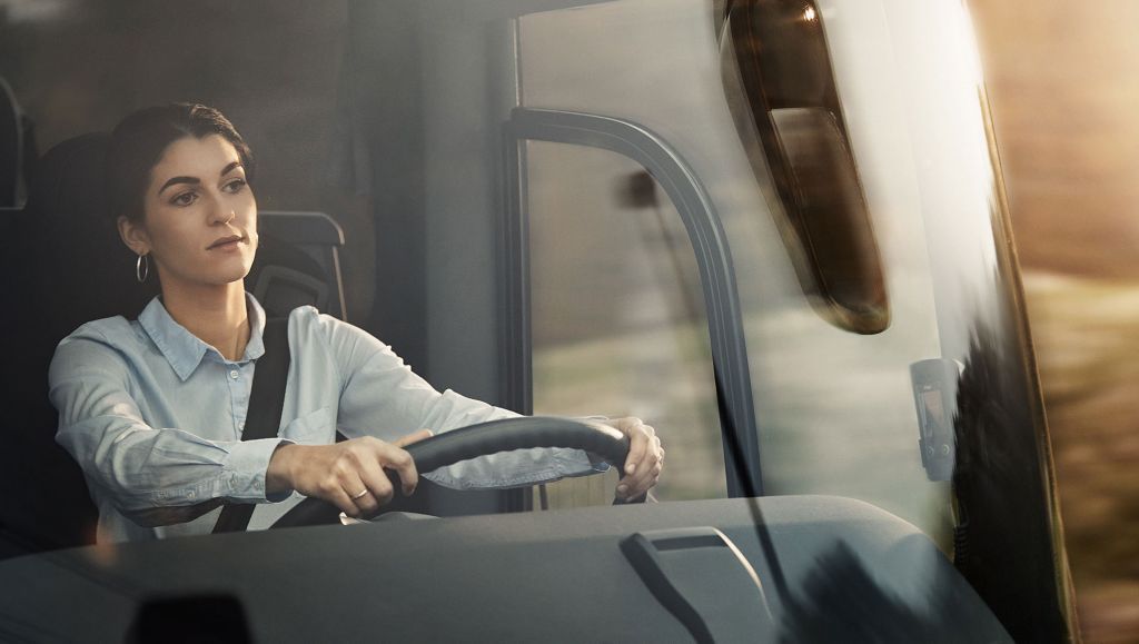 Volvo Buses and VFS join forces - launches a new line of flexible financing solutions