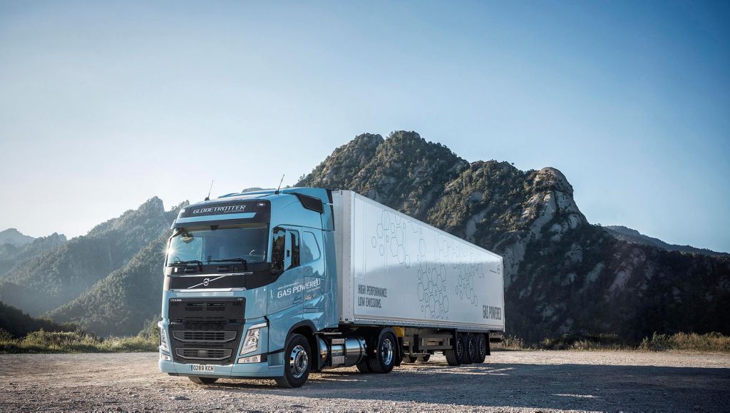Volvo Trucks is now introducing Euro 6-compliant heavy duty trucks running on liquefied natural gas or biogas. 
