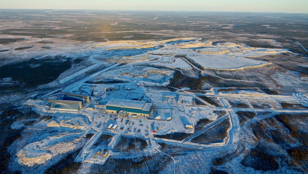 Trettio ekipage tillhör den omfattande malmgruvan i Kaunisvaara.
