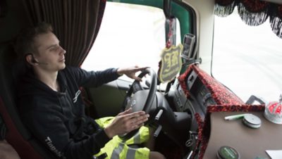 Linus Åberg ser fram emot festivalen, en helg fullspäckad med häftiga lastbilar och vänner. 