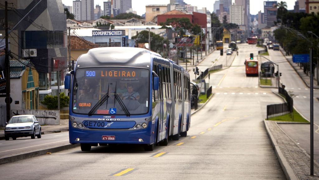 Condução Inadequada Pode Aumentar os Custos | Mobilidade Volvo