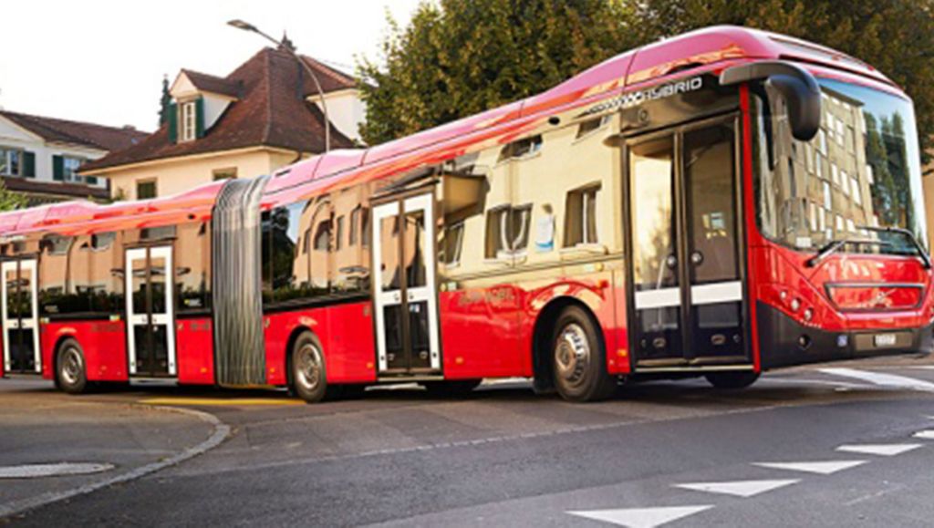 Mit wegweisenden Innovationen und Assistenzsystemen begeisterten Volvo-Busse das Fachpublikum