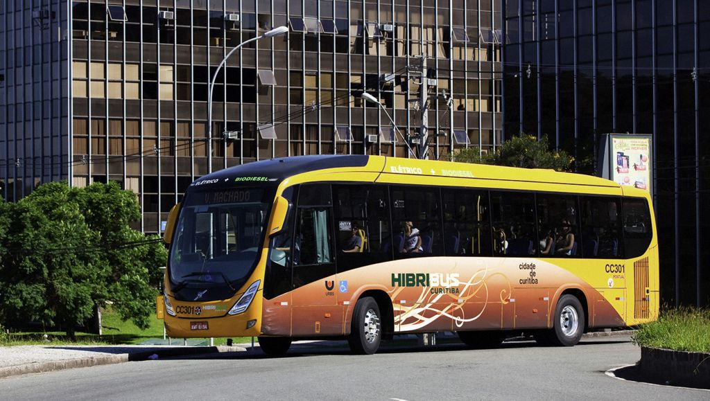 Por que o ônibus é o veículo mais adequado para uma cidade? | Mobilidade Volvo
