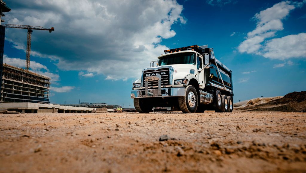 Mack® Granite® Model is Once Again the Best-Selling Class 8 Straight Truck 