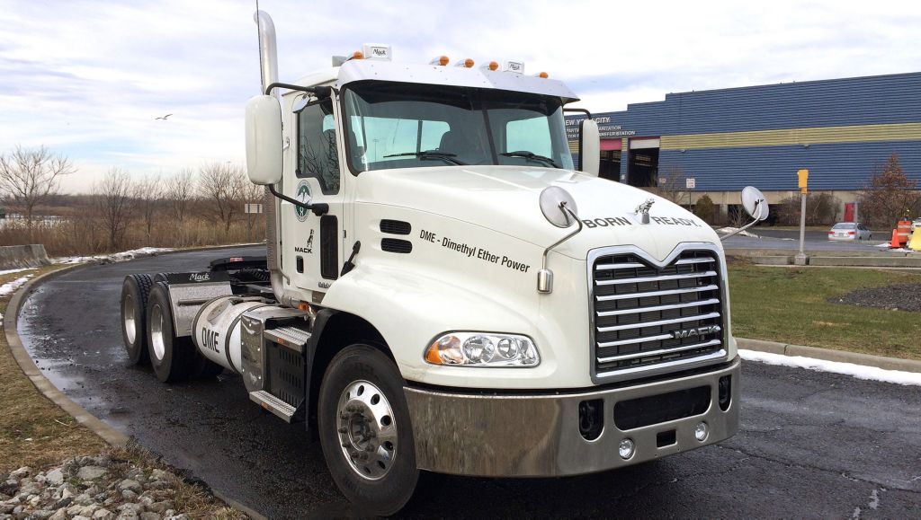 Mack Partners with New York City Department of Sanitation, Oberon Fuels for DME Truck Demo