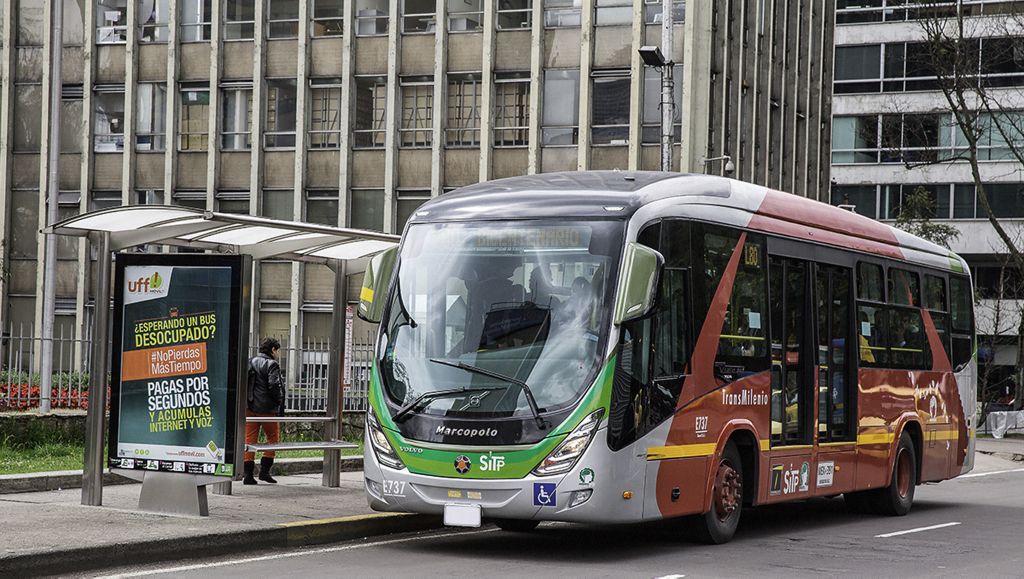 Testes com Híbridos Elétricos em 2016 no TransMilenio | Mobilidade Volvo