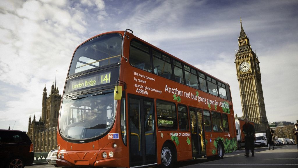 Inglaterra tem a Maior Frota de Ônibus Híbridos | Mobilidade Volvo