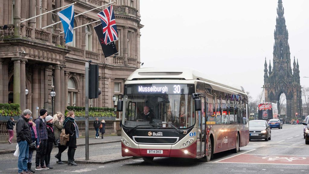 volvo hybrid buses