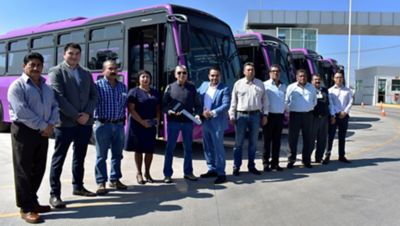 Los autobuses entregados formarán parte de la flotilla del Metrobús de la Ciudad de México.