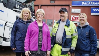 Bigero drivs av familjen Lindberg. I mitten står Ingalill och Lars Göran, flankerade av döttrarna Linda (t v) och Åsa.
