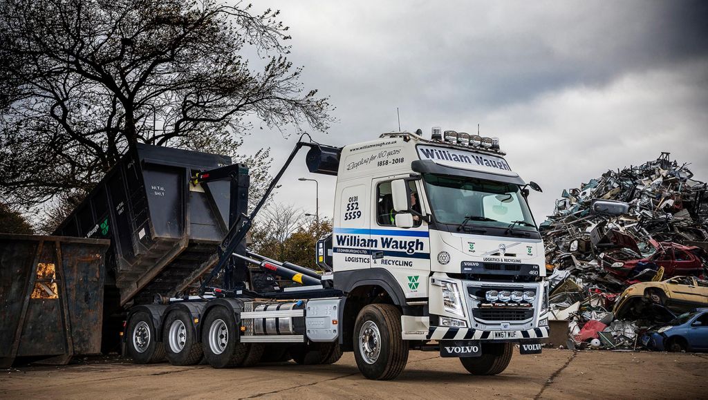 New Volvo FM Tridem rigid into operation.