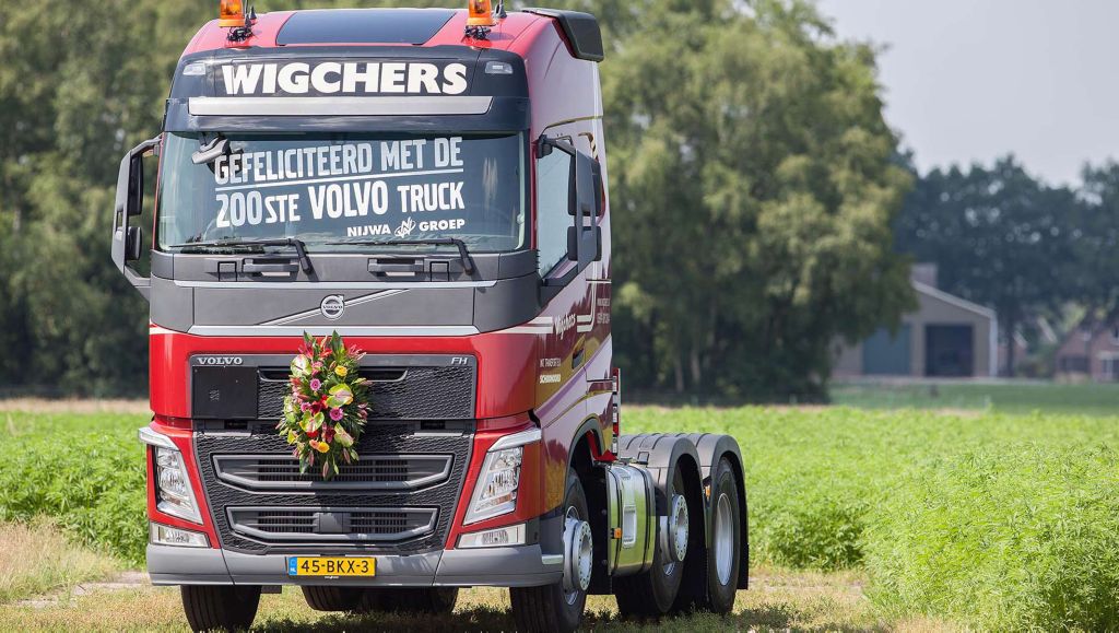 Een feestje bij Wigchers Internationaal Transport in Schoonoord