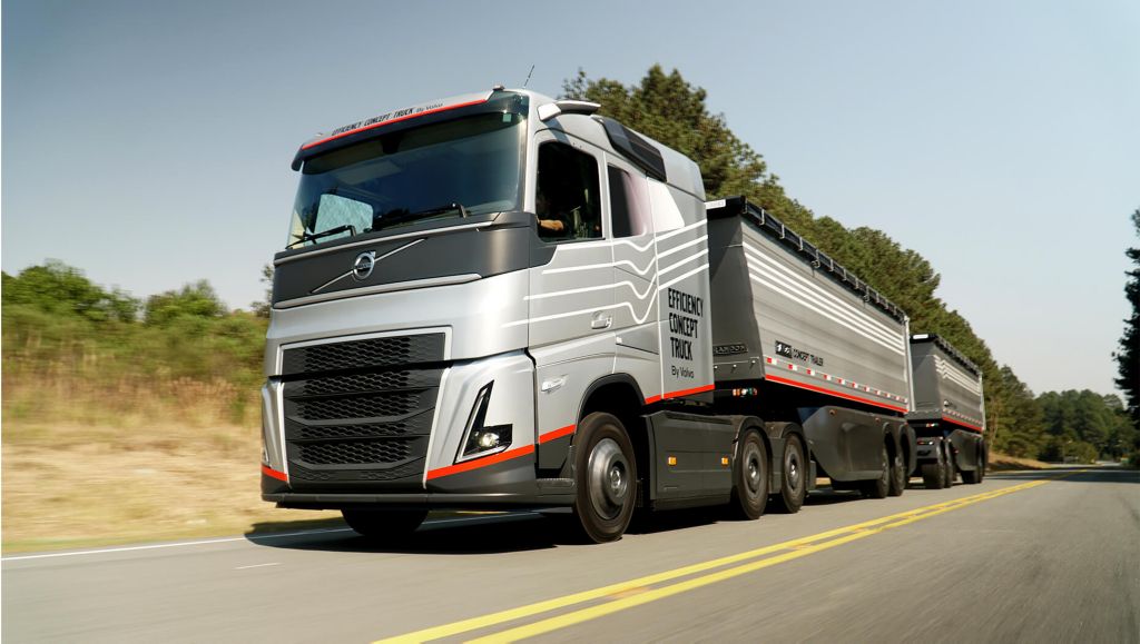 A Volvo surpreende ao apresentar um avançado caminhão-conceito, com uma série de novas tecnologias. Dirigido para o transporte de grãos, o veículo, um Volvo FH 6x4 rodotrem é um exemplar único, desenvolvido pela engenharia brasileira e mundial da marca.