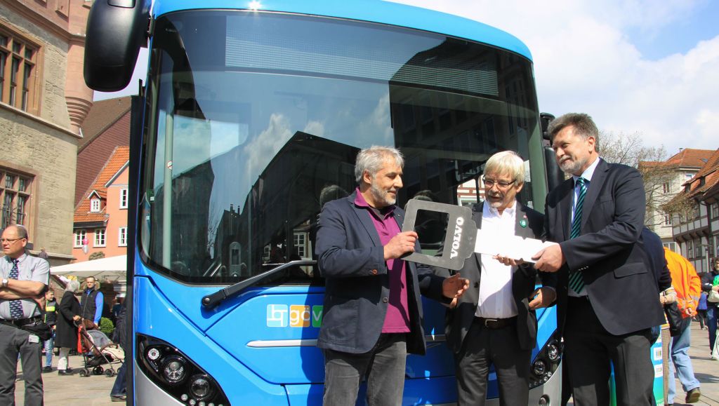 Göttinger Verkehrsbetriebe nehmen Elektro- Hybridbusse von Volvo in Betrieb