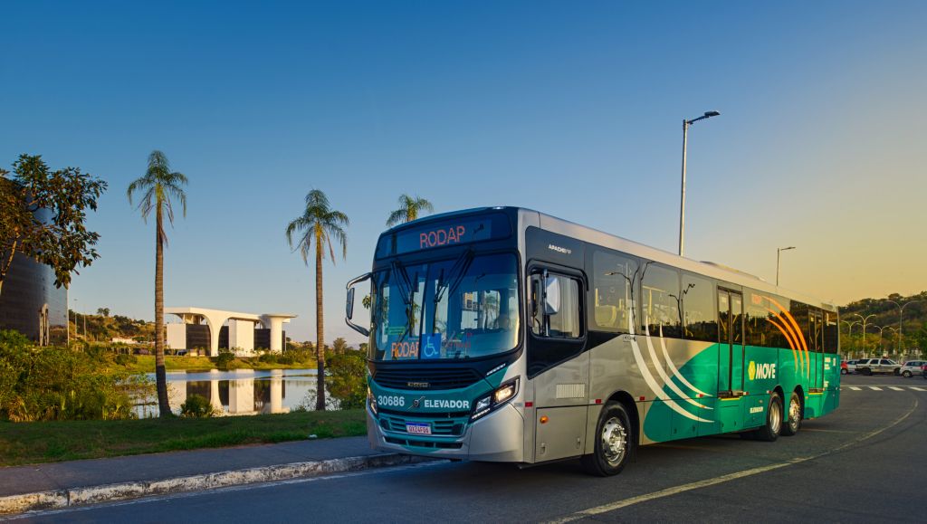 Rodap fortalece transporte na Grande BH com ônibus Volvo de 15 metros