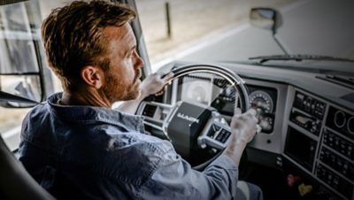 Mack Trucks Eases Driver Strain with  Command Steer for Mack Anthem®