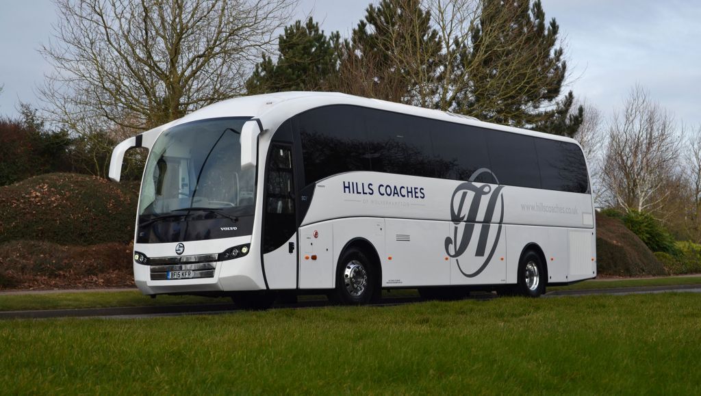 Hills Coaches ‘hits a six’ with Volvo Sunsundegui