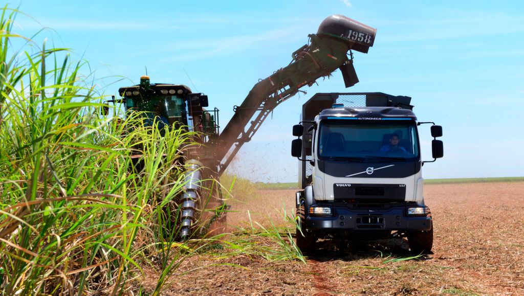 Self-steering Volvo truck set to increase Brazil’s sugar-cane harvest