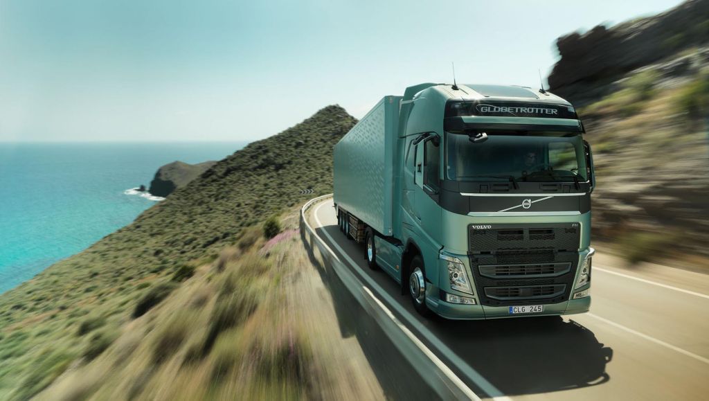 Nieuwe Dynafleet App van Volvo Trucks helpt chauffeurs brandstof te besparen