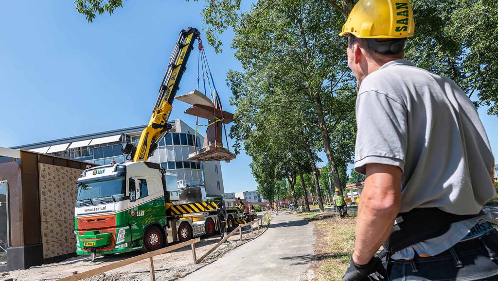 Koninklijke Saan kiest voor maatwerk met Volvo FH 10x4