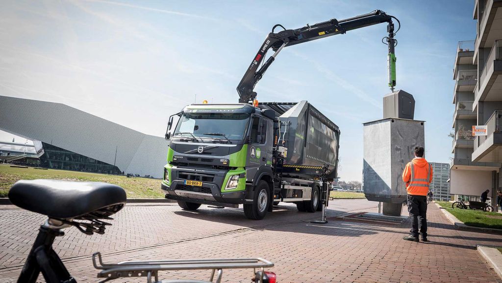 AW Materieel jubileert met Volvo FM