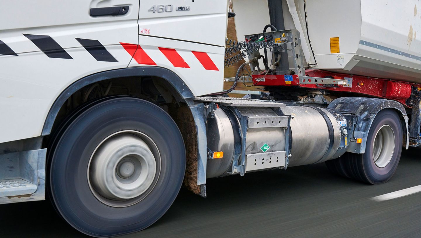 Eiffage utilise des camions GNV pour le chantier du Grand Paris