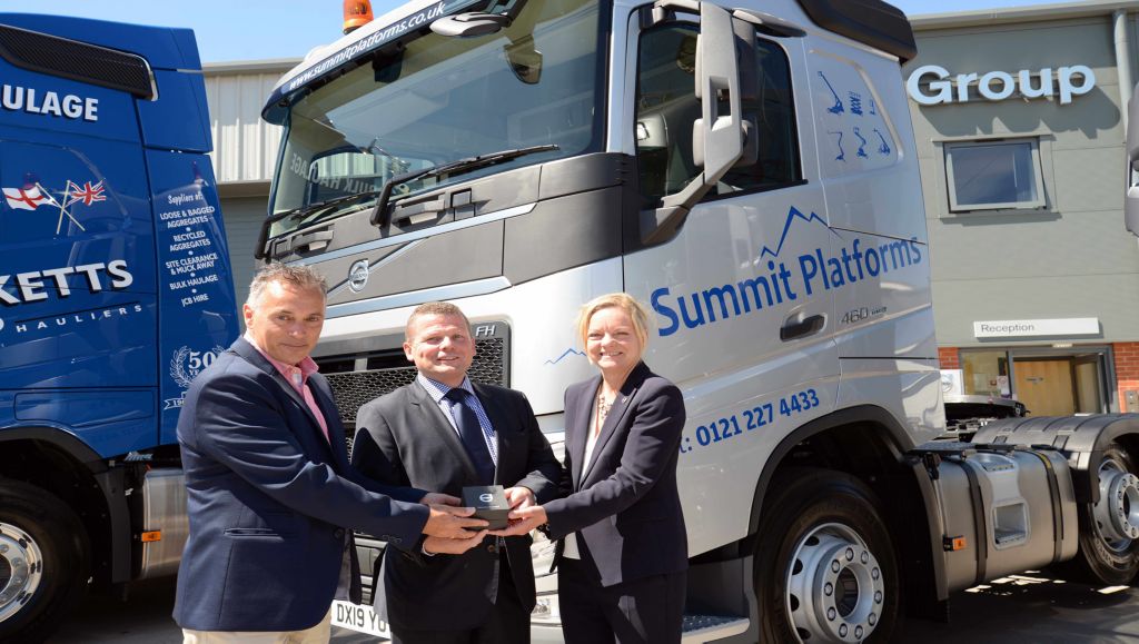 Summit Platforms Honoured  by Transport Chiefs After Celebrating 5th Anniversary!