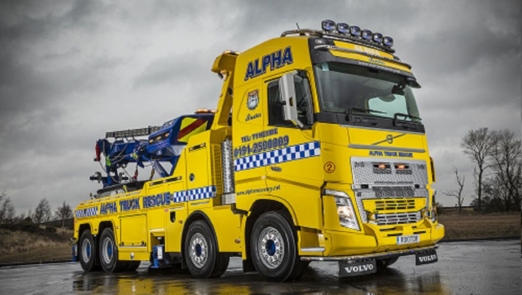 Alpha Recovery's New Volvo FH Rigid is the ‘Beast From the North East’
