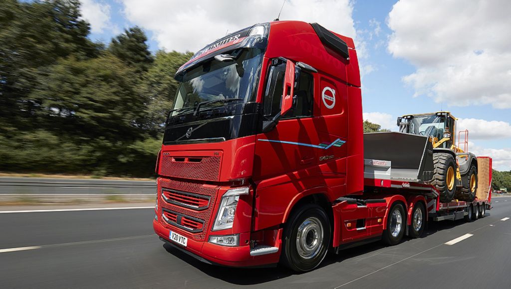 Volvo brings a fantastic FH fleet to Truckfest Peterborough 2019