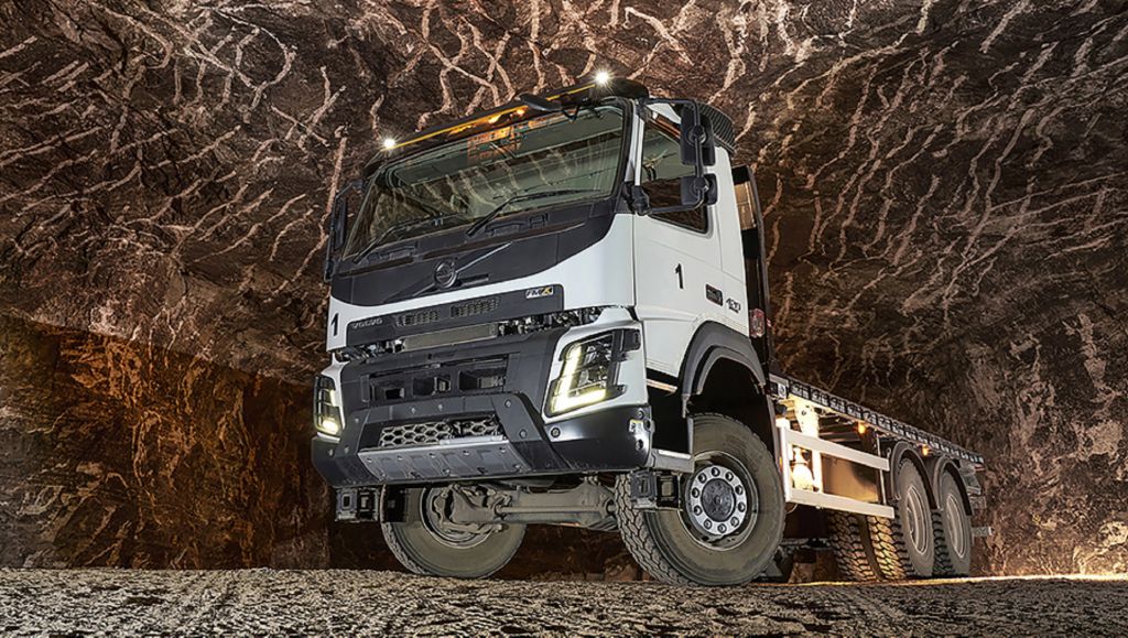 Volvo FMX offroading truck a dirt lover - Car News