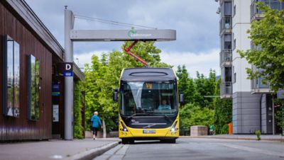 A Volvo 7900 Electric in the streets of Drammen, Norway.