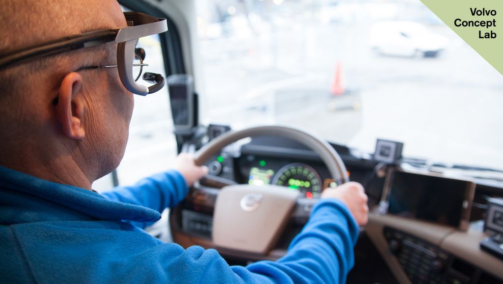 Volvo's windshield display lets drivers focus on the road