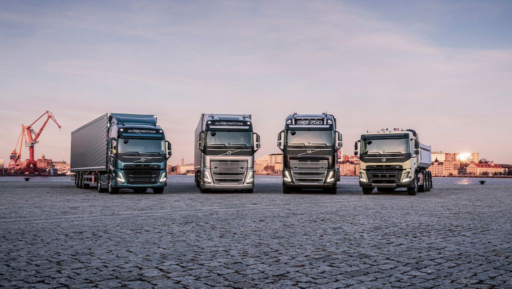 Volvo camion avec phares à LED et éclairage intérieur LED