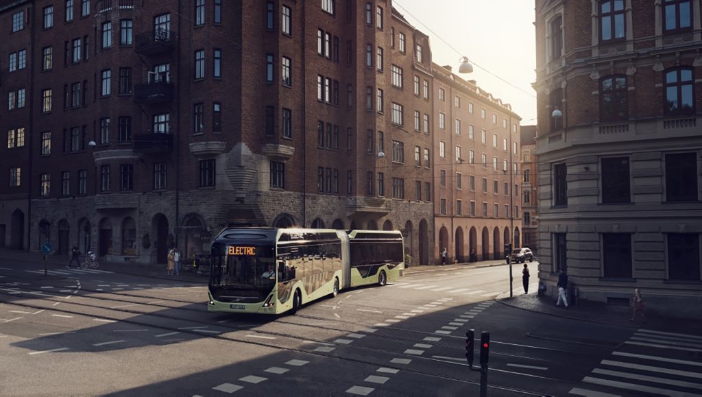 Volvo Buses lanza un nuevo bus articulado y eléctrico en Busworld
