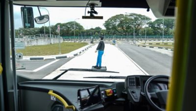 Volvo inicia pruebas con buses autónomos en Singapur
