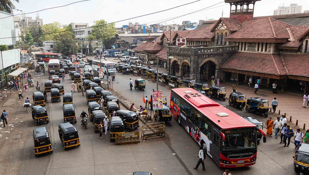 Volvo-group-joins-hands-with-wef-road-safety-partnership-in-india