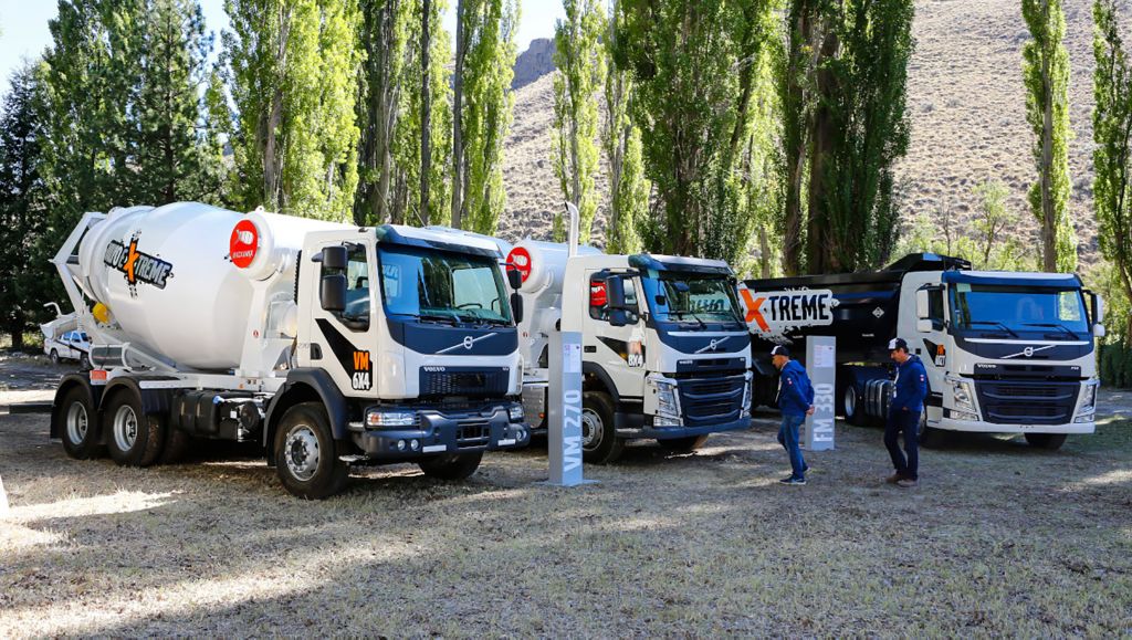 Volvo Trucks amplía su oferta para aplicaciones severas y demuestra la excelencia de sus camiones en pistas de pruebas.  