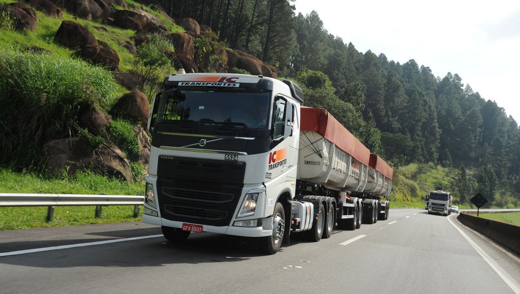 Volvo Trucks IC Transportes