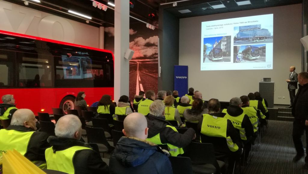 Wizyta studyjna we wrocławskiej fabryce autobusów Volvo
