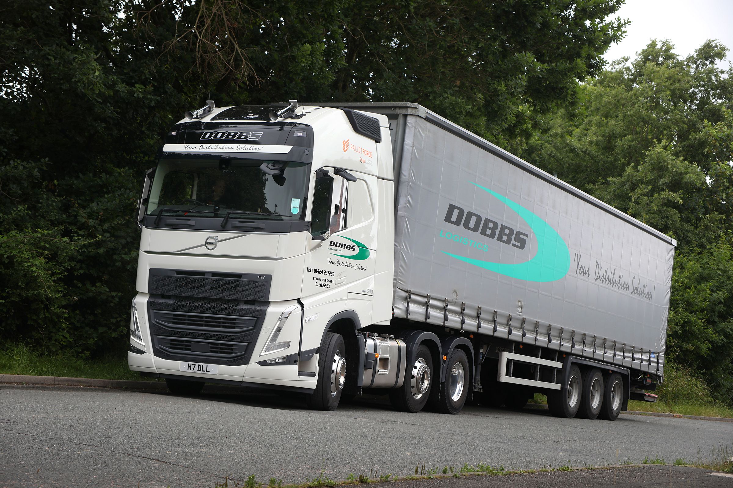 Three Volvo FH with I-Save trucks yield unmatched fuel economy for Dobbs Logistics